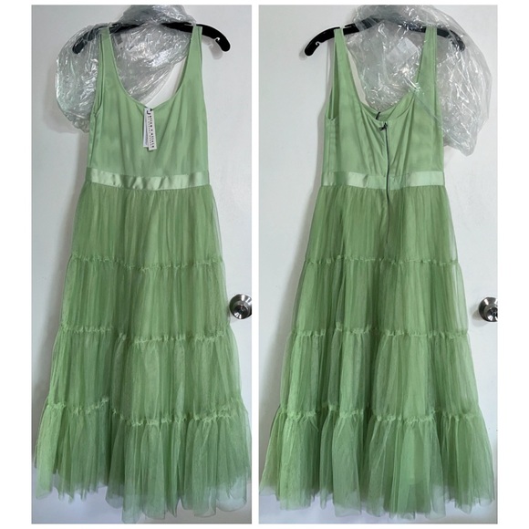 Alice + Olivia Chara Scoop Neck Green Tulle Midi Dress - Picture 7 of 16